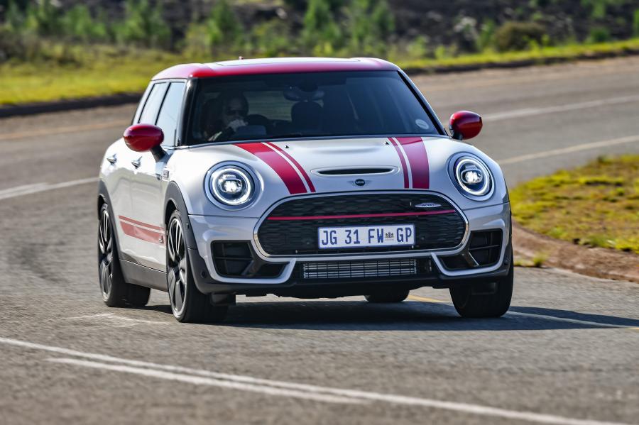  Mini John Cooper Works Clubman (F54) 2019 года  (ZA) (фото 11 из 40)